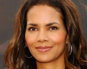 Холли Берри пошла в политику