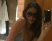 Деми Мур опубликовала свои фото в бикини