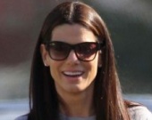 Сандра Буллок и ее собачка-инвалид