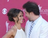 Дженнифер Лав Хьюитт помолвлена