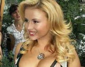 Семенович подралась с Бледанс