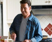 Суэйзи не отказался от вредной привычки