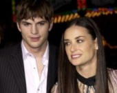 Деми Мур и Эштон Катчер борются против детского рабства