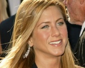 Анистон целовалась с бывшым бойфрендом Анистон целовалась с бывшым бойфрендом