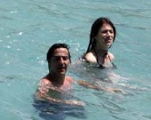 "Пляжные" снимки показали звезду Канн с новой стороны