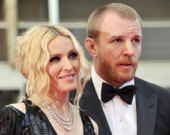 Мадонна показала в Каннах фильм о СПИДе