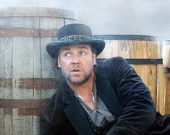 Рассел Кроу заменить Бреда Питта