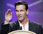 Патрик Суэйзи напишет мемуары