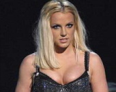 Бритни Спирс запретили возить детей на машине