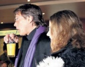 Домогаров вывел в свет новую подругу