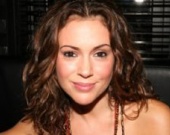 Алисса Милано вышла замуж