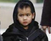 Сынишка Джоли - хулиган?