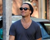 Саманте Берк предлагают деньги за Джуда Лоу