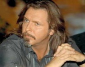 Юрий Грымов взялся за "Чужих"