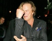 Микки Рурк хочет быть арестованным