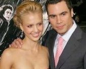 Джессика Альба ждет первенца