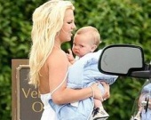 Бритни боится рожать