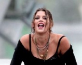 Эшли Грин развращает Париж