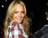 Линдсей Лохан беспокоится за свою коллекцию одежды