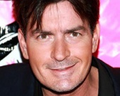 Чарли Шин учится извиняться