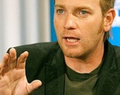 МакГрегор поможет Клуни "глазеть на козлов"