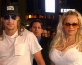 Памеле Андерсон одной свадьбы недостаточно