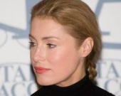 Шукшина стала заслуженной артисткой