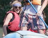 Линдсей Лохан: веслом по бутылке