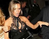 Виктория Бекхэм наклюкалась в ресторане