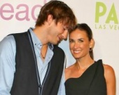 Деми Мур собирается родить