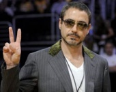 Роберт отказывается от мемуаров