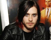 Джареда Лето выгнали из клуба за кражу