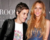 Линдсей Лохан "приветствовали" ... мукой