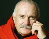 Михалков не признает жену сына