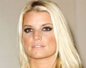 Джессика Симпсон отказалась раздеваться