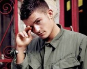 Орландо Блум утешился с другой