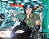 Пореченков укрощает мотоциклы