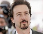 Эдвард Нортон занялся благотворительностью