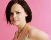 Новая прическа Кристины Ричи (ФОТОРЕПОРТАЖ)