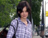 Новый образ Кэти Холмс?