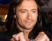 Хью Джекман станет телохранителем Майли Сайрус