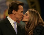 Арнольд купил 10 гектаров земли на пляже