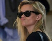 Шопинг Риз Уизерспун