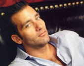 Клайв Оуэн станет журналистом