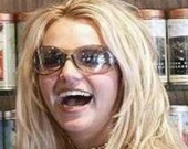 Бритни сменила имидж