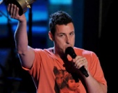 Адам Сэндлер меняет ориентацию