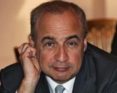 Мел Гибсон продал "Страсти Христовы" и "Храброе сердце"