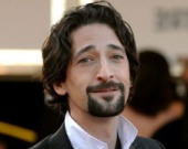 "Простой преступник" Эдриен Броуди