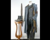 Распродают вещи главных героев "Терминатора"