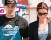 Сандра Буллок хочет развестись, но боится